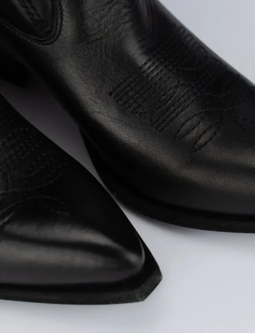 Stivale tacco 4 cm nero pelle