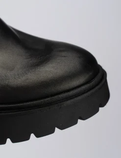 Stivale tacco 2 cm nero pelle