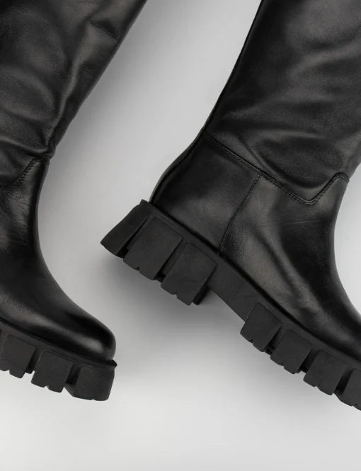 Stivale tacco 1 cm nero pelle