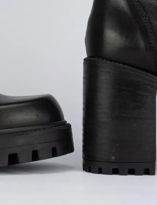 Stivale tacco 8 cm nero pelle