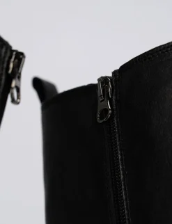 Stivale tacco 2 cm nero pelle