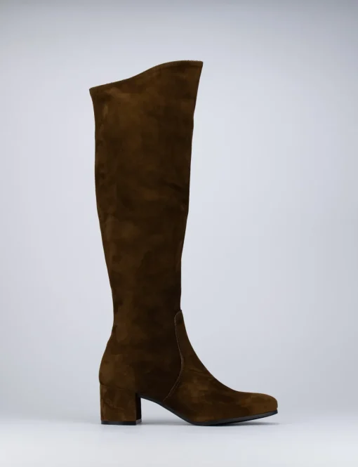 Stivale tacco 5 cm testa camoscio