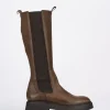 Stivale tacco 2 cm testa pelle