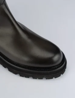Stivale tacco 1 cm testa pelle