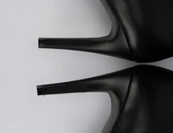 Stivale tacco 9cm nero pelle