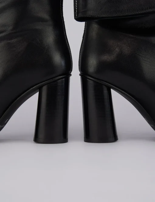 Stivale tacco 9cm nero pelle