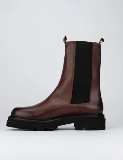 Stivale tronchetto chelsea tacco 2 cm bordo' pelle