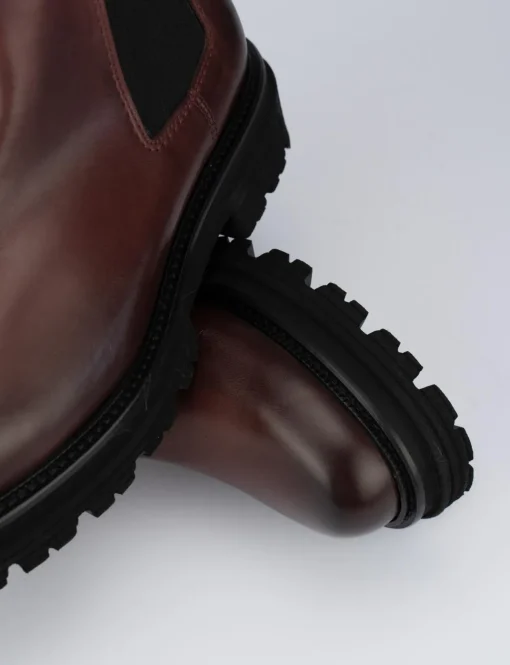 Stivale tronchetto chelsea tacco 2 cm bordo' pelle