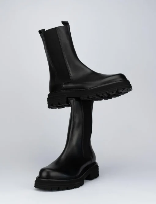 Stivale tronchetto chelsea tacco 2 cm nero pelle