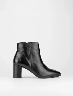 Stivale tronchetto tacco 5 cm nero
