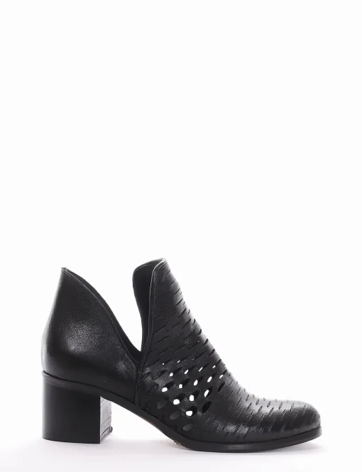 Stivale tronchetto tacco 5 cm nero
