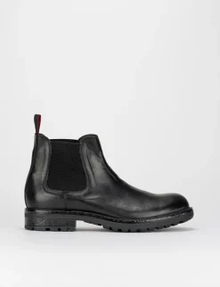 Stivale tronchetto tacco 1 cm nero