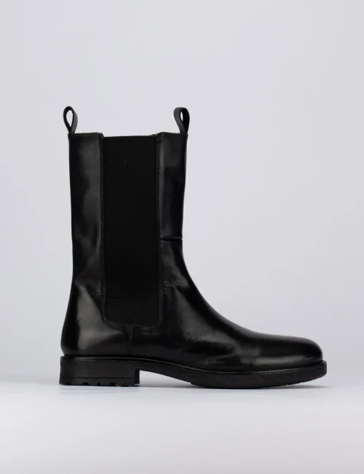 Stivale tronchetto tacco 1 cm nero pelle