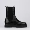 Stivale tronchetto tacco 1 cm nero pelle