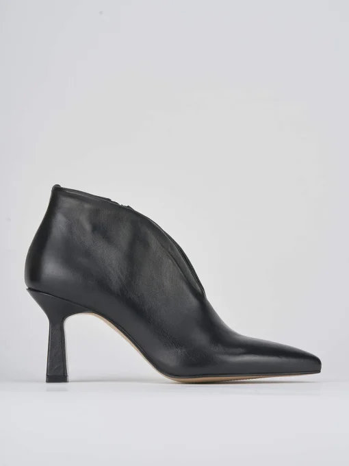 Stivale tronchetto tacco 6 cm nero pelle