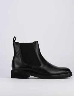 Stivale tronchetto tacco 2 cm nero pelle
