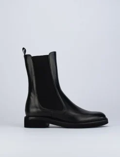 Stivale tronchetto tacco 2 cm nero pelle