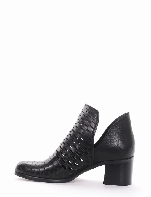 Stivale tronchetto tacco 5 cm nero