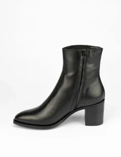 Stivale tronchetto tacco 7 cm nero