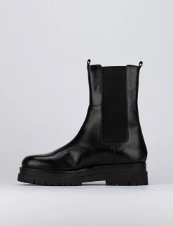 Stivale tronchetto tacco 1 cm nero pelle
