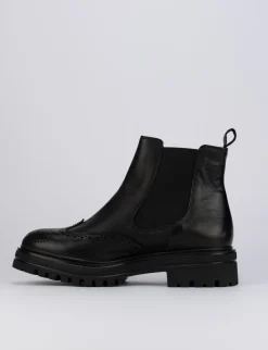 Stivale tronchetto tacco 1 cm nero pelle