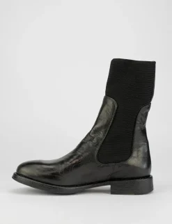 Stivale tronchetto tacco 2 cm nero