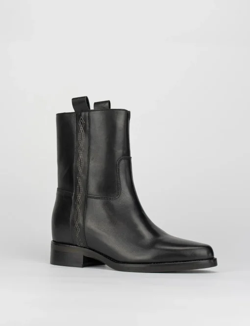 Stivale tronchetto tacco 5 cm nero