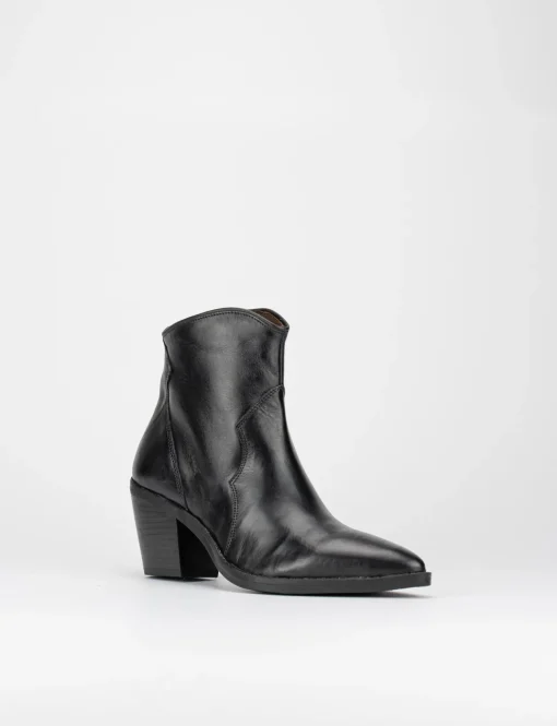 Stivale tronchetto tacco 7 cm nero