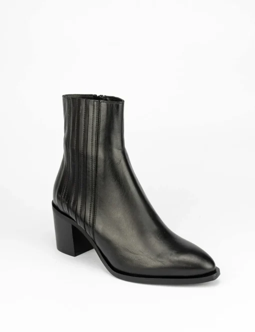 Stivale tronchetto tacco 7 cm nero
