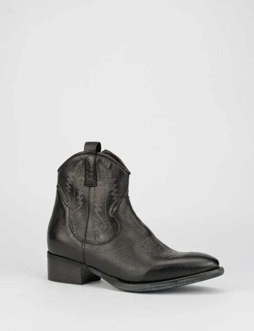 Stivale tronchetto tacco 5 cm nero