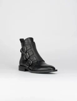 Stivale tronchetto tacco 2 cm nero