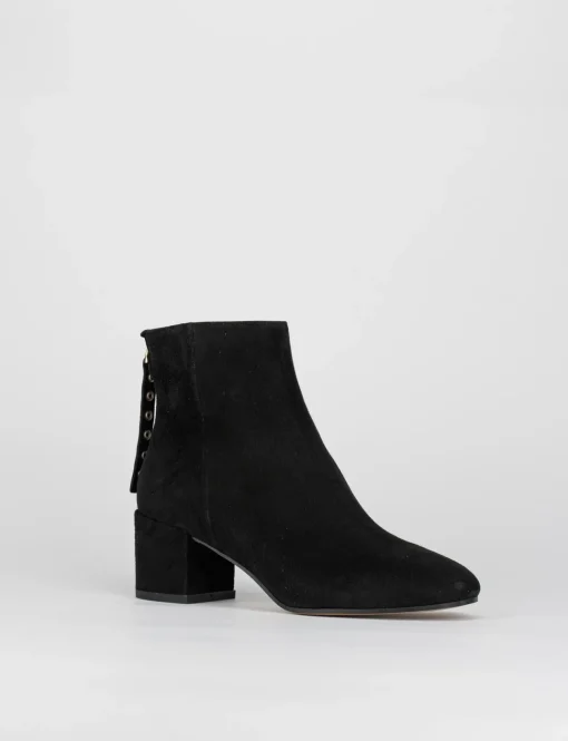 Stivale tronchetto tacco 5 cm nero