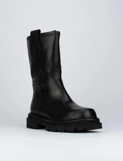 Stivale tronchetto tacco 2cm nero pelle