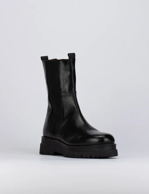 Stivale tronchetto tacco 1 cm nero pelle