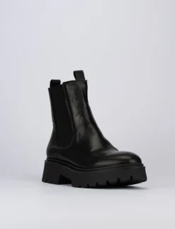 Stivale tronchetto tacco 2 cm nero pelle