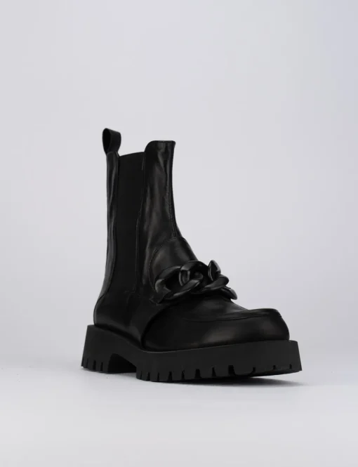 Stivale tronchetto tacco 1 cm nero pelle