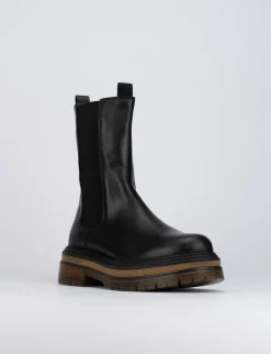 Stivale tronchetto tacco 2 cm nero pelle