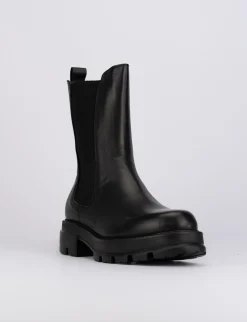 Stivale tronchetto tacco 2 cm nero pelle