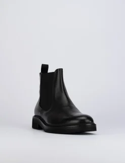 Stivale tronchetto tacco 2 cm nero pelle