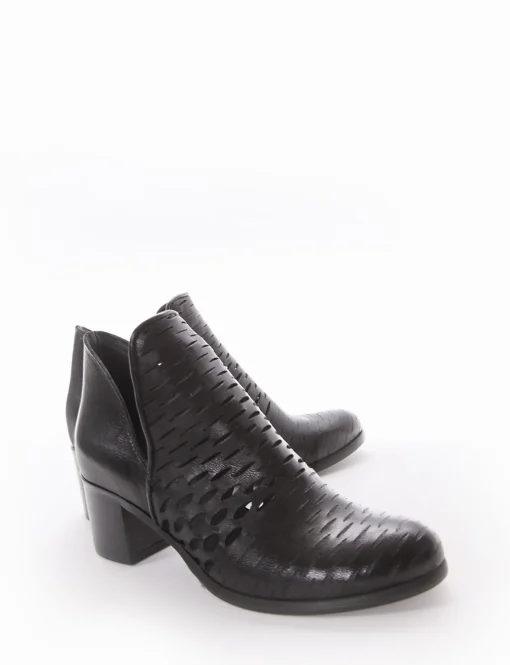 Stivale tronchetto tacco 5 cm nero
