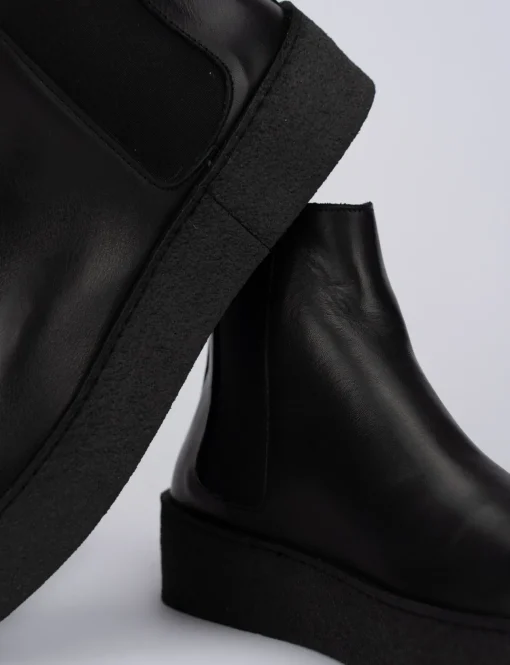 Stivale tronchetto tacco 1 cm nero pelle
