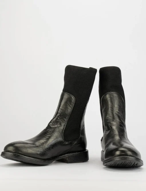 Stivale tronchetto tacco 2 cm nero