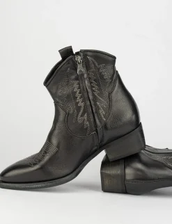 Stivale tronchetto tacco 5 cm nero