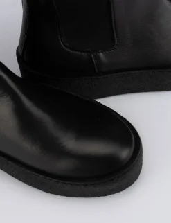 Stivale tronchetto tacco 1 cm nero pelle