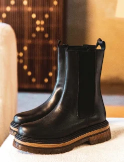 Stivale tronchetto tacco 2 cm nero pelle