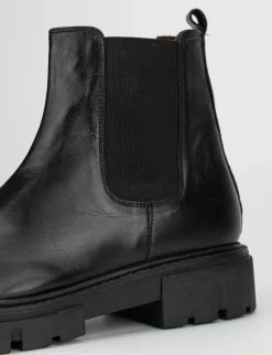 Stivale tronchetto zeppa 3 cm nero