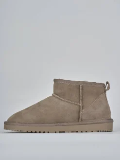 Stivaletti camoscio beige