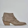 Stivaletti tacco 5cm camoscio beige