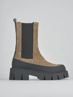 Stivaletti tacco 3cm camoscio beige