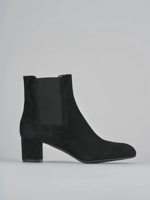 Stivaletti tacco 6cm camoscio nero